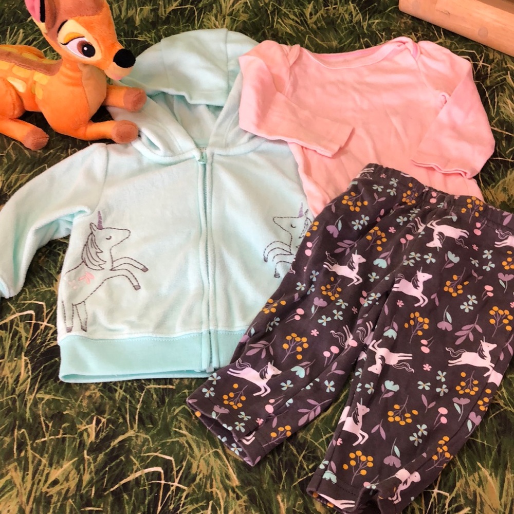 Baby Girl unicorn outfit 3-6M